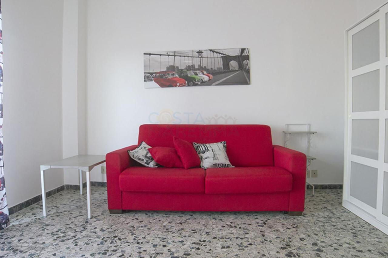 Pineta Di Ponente Villa Фолоника Екстериор снимка